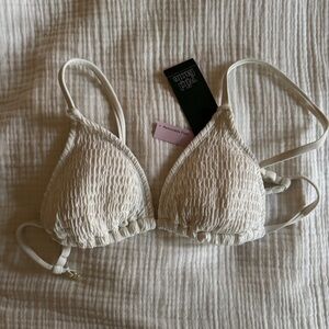 NWT White Wild Fable Ruched Textured Bikini Top